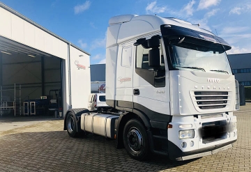 Lackaufbereitung - Führerhaus Iveco Stralis