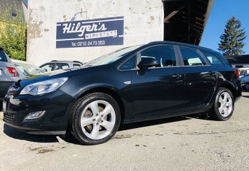 Verkaufsaufbereitung Opel Astra Kombi