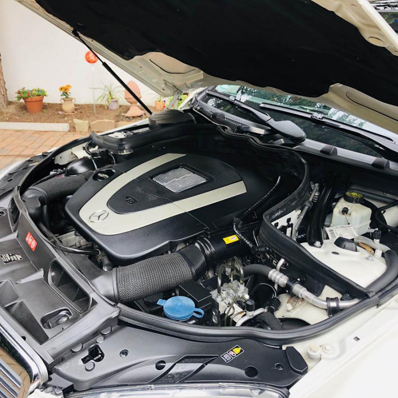 Motorraumaufbereitung, Motorraumreinigung, Motorpflege, - Autoaufbereitung Solingen